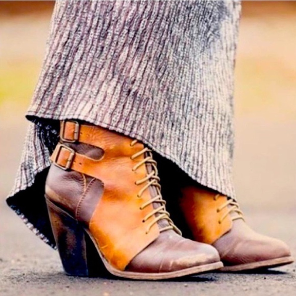 Steve Madden Malry Freebird Booties